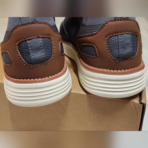 BOGO $2 Men's Gray Casual Shoes 9.5 NIB - Picture 8 of 13